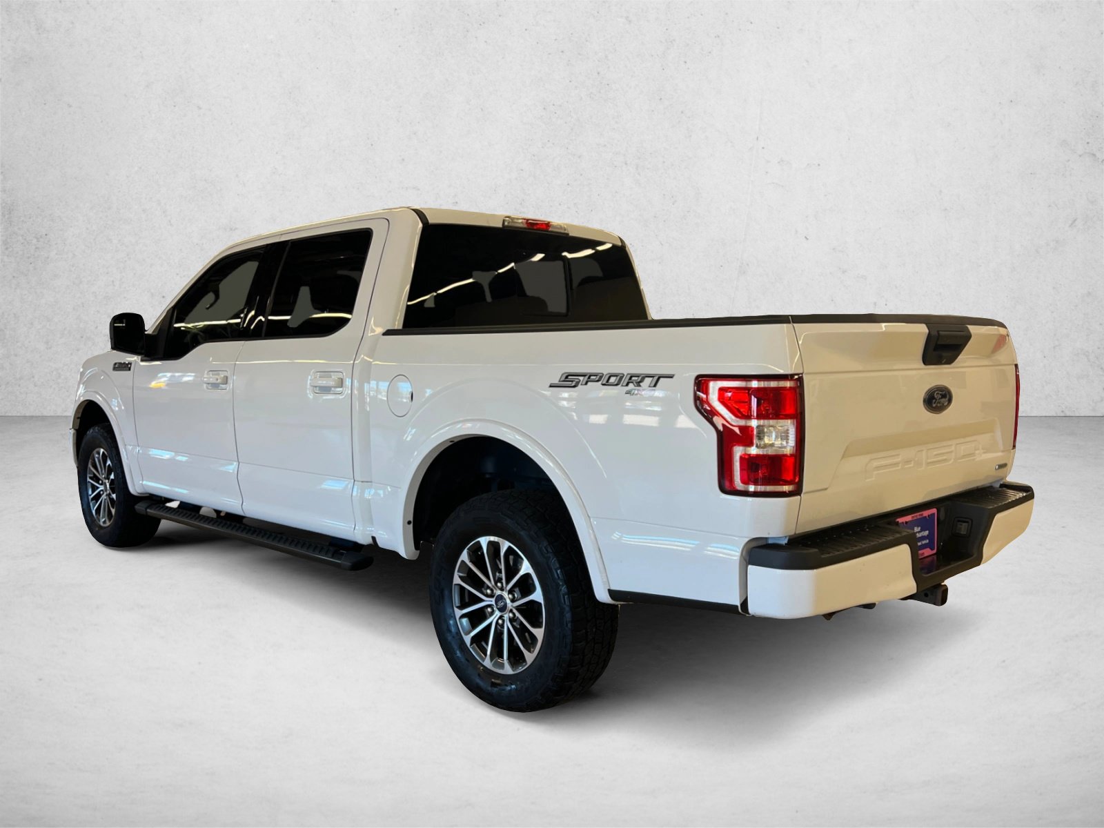 Used 2019 Ford F150 XLT w/ Equipment Group 302A Luxury AWD/4WD image 7