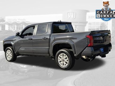 Used 2024 Toyota Tacoma SR5 RWD image 3