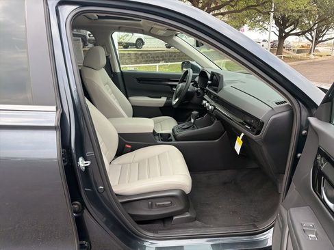 Certified 2026 Honda CR-V EX-L image 33