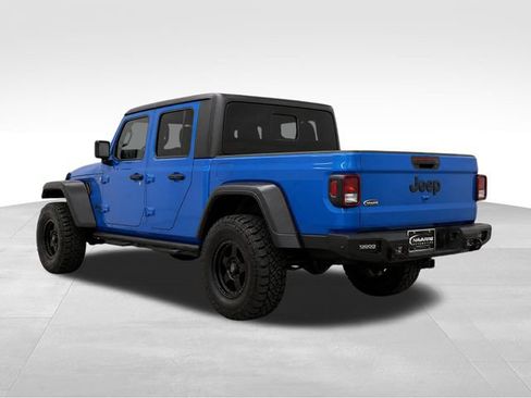 Used 2022 Jeep Gladiator Sport AWD/4WD image 5
