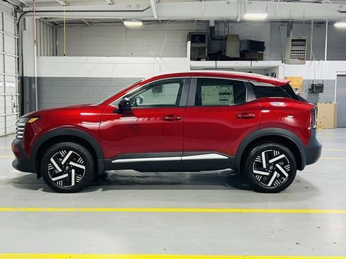 New 2026 Nissan Kicks SV image 14