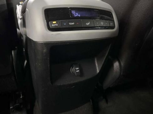 Used 2022 Hyundai Palisade SEL w/ Cargo Package FWD image 37