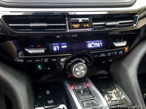 Used 2025 Acura MDX SH-AWD image 20