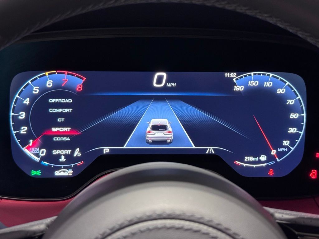 Used 2024 Maserati Grecale Trofeo AWD/4WD image 27