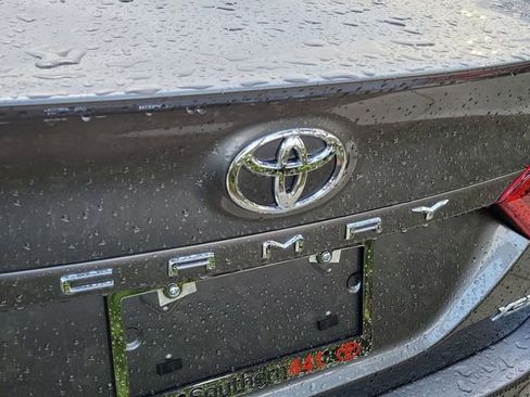 Used 2024 Toyota Camry XSE w/ Navigation Package image 5