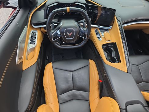 Used 2022 Chevrolet Corvette Stingray Premium Conv w/ Z51 Performance Package RWD image 14