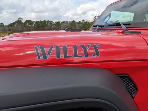 Used 2025 Jeep Wrangler Unlimited Sport S 4xe image 23