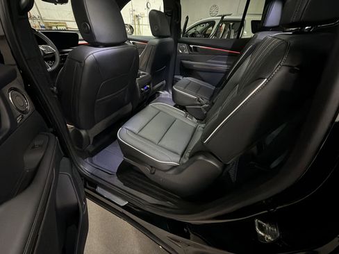 New 2026 Buick Enclave Avenir w/ Super Cruise Package image 25