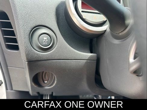 Used 2016 Nissan 370Z Coupe RWD image 17