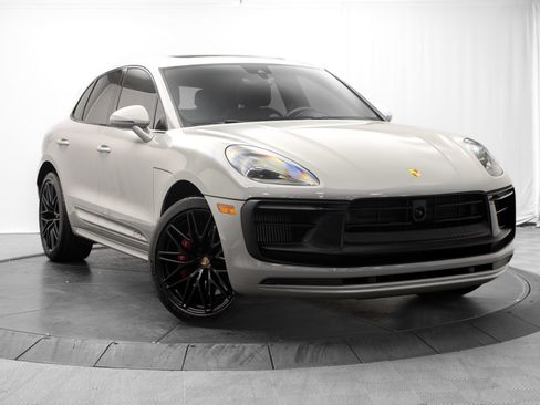 Used 2023 Porsche Macan GTS w/ Premium Package Plus AWD/4WD image 1