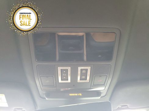 Used 2023 Land Rover Defender 110 X image 30