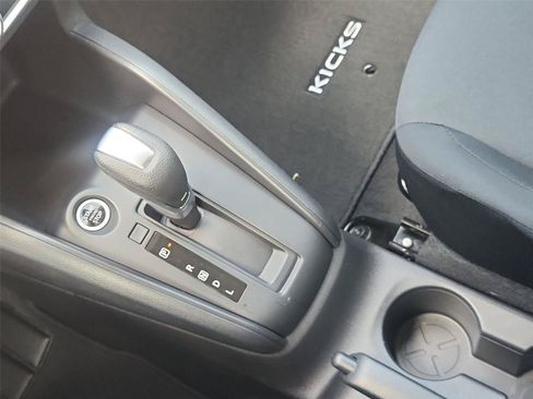 Used 2024 Nissan Kicks S FWD image 15