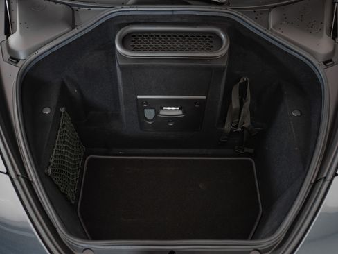 Used 2021 McLaren 720S RWD image 22