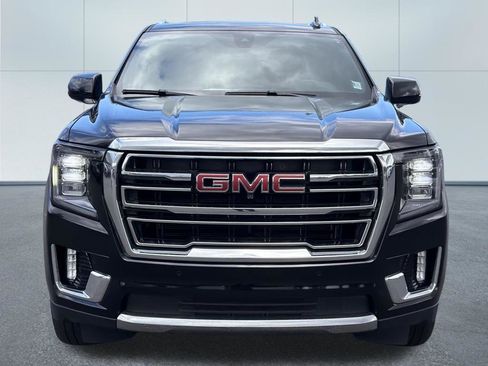 Used 2022 GMC Yukon SLT w/ SLT Luxury Package AWD/4WD image 3