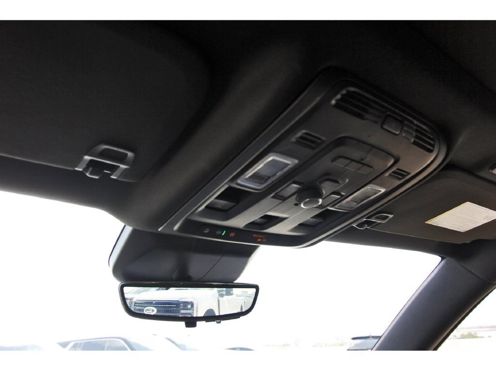 Certified 2024 Cadillac Escalade Premium Luxury AWD/4WD image 28