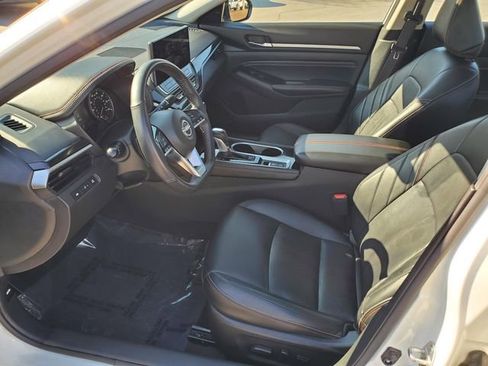 Certified 2023 Nissan Altima 2.5 SR w/ SR Premium Package image 14