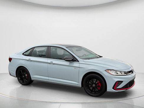 New 2026 Volkswagen Jetta GLI Autobahn FWD image 4