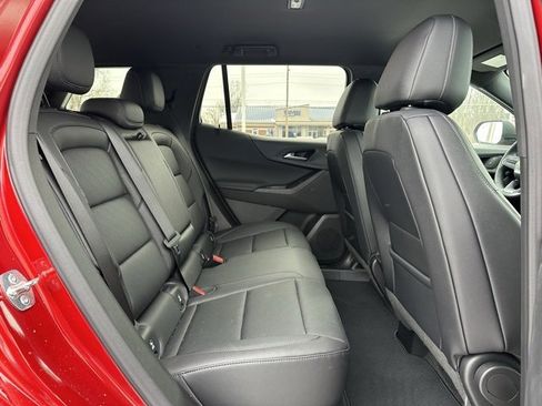 Used 2026 Chevrolet Equinox LT w/ Convenience Package II image 11