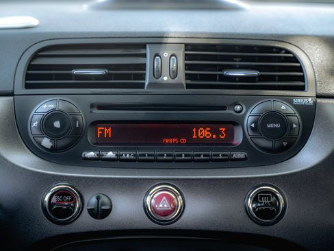 Used 2015 FIAT 500 e FWD image 28