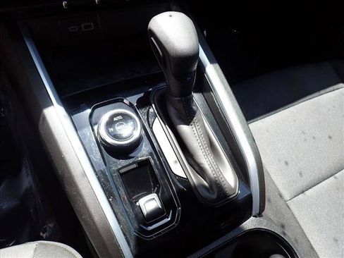 Used 2024 Chevrolet Colorado Trail Boss w/ Advanced Trailering Package AWD/4WD image 12