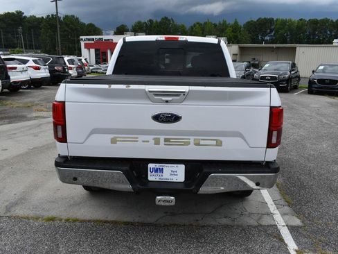 Used 2018 Ford F150 Lariat w/ Equipment Group 502A Luxury AWD/4WD image 7