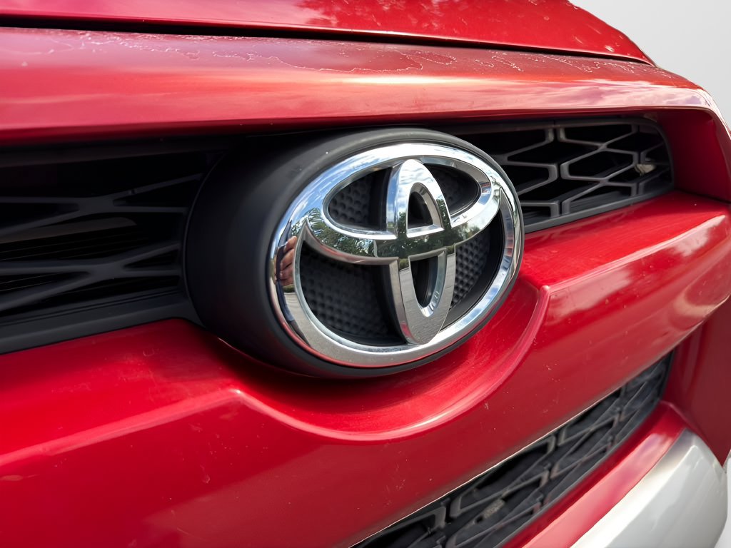 Used 2019 Toyota 4Runner TRD Off-Road Premium AWD/4WD image 27