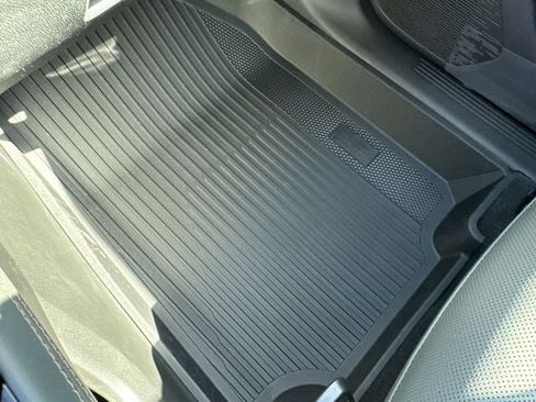 New 2026 GMC Terrain AT4 w/ LPO, Floor Liner Package AWD/4WD image 96