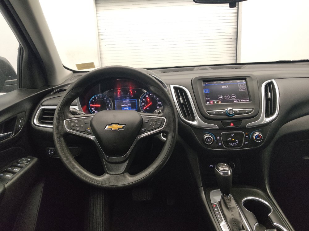 Used 2020 Chevrolet Equinox LT FWD image 22
