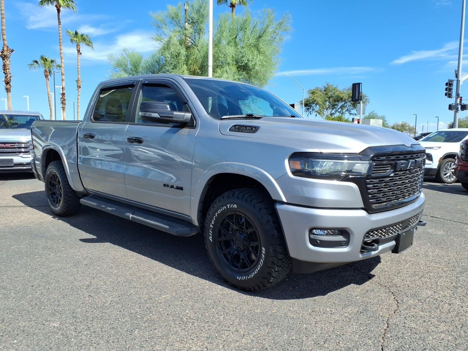 Used 2025 RAM 1500 Big Horn AWD/4WD image 3