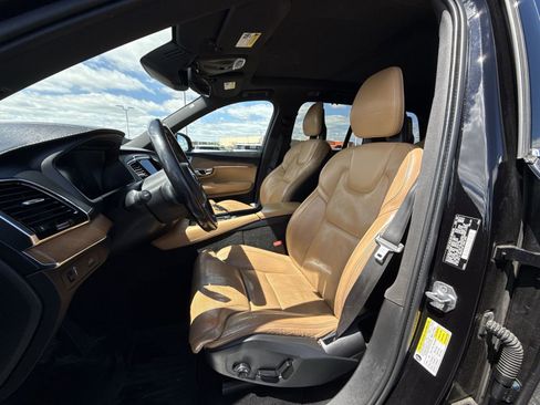Used 2018 Volvo XC90 T6 Inscription w/ Convenience Package AWD/4WD image 12