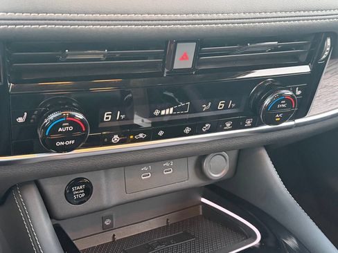 Certified 2026 Nissan Rogue Platinum AWD/4WD image 25