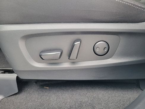 New 2025 Nissan Pathfinder SV w/ Cargo Package image 14