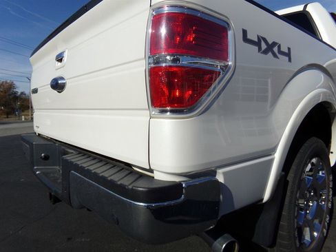 Used 2011 Ford F150 Lariat w/ Lariat Chrome Pkg image 10