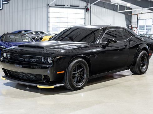 Used 2023 Dodge Challenger SRT Hellcat Redeye RWD image 2