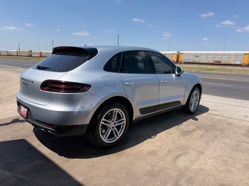 Used 2015 Porsche Macan S image 22