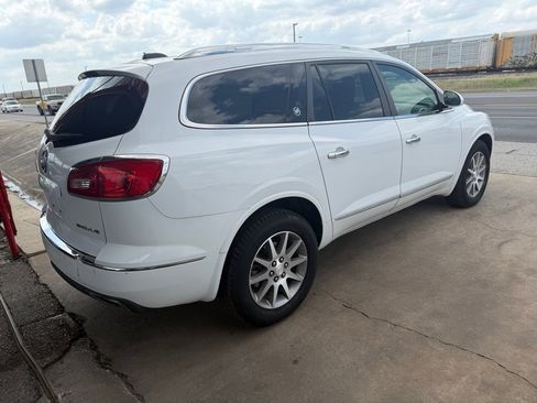 Used 2017 Buick Enclave Leather image 16