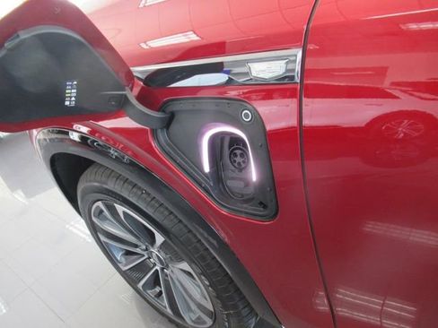 New 2026 Cadillac Vistiq Sport image 7