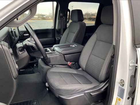 Used 2023 Chevrolet Silverado 2500 LT image 7