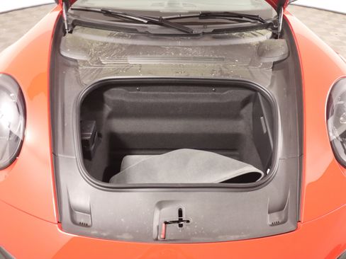 Used 2026 Porsche 911 Carrera RWD image 22