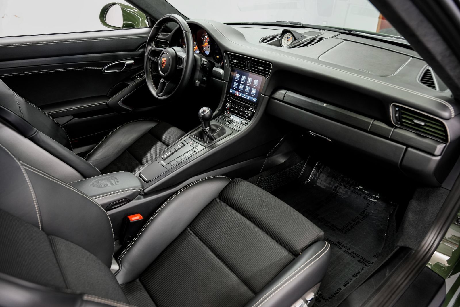 Used 2019 Porsche 911 GT3 RWD image 29
