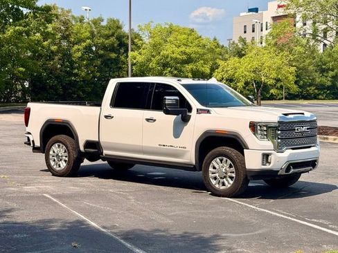 Used 2021 GMC Sierra 2500 Denali w/ Denali Ultimate Package AWD/4WD image 10