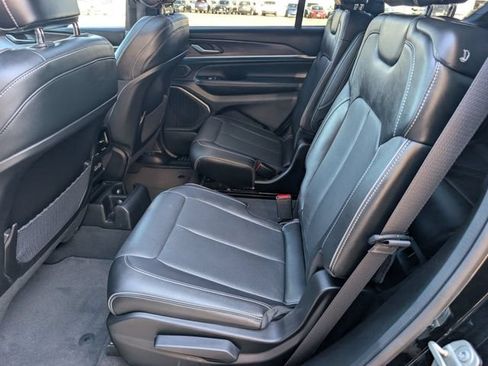 Used 2023 Jeep Grand Cherokee L Overland AWD/4WD image 26