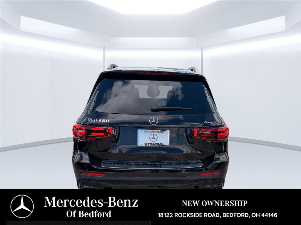New 2026 Mercedes-Benz GLB 250 4MATIC image 5