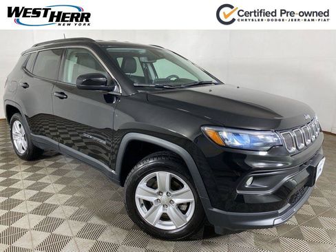 Used 2022 Jeep Compass Latitude w/ Convenience Group AWD/4WD image 1