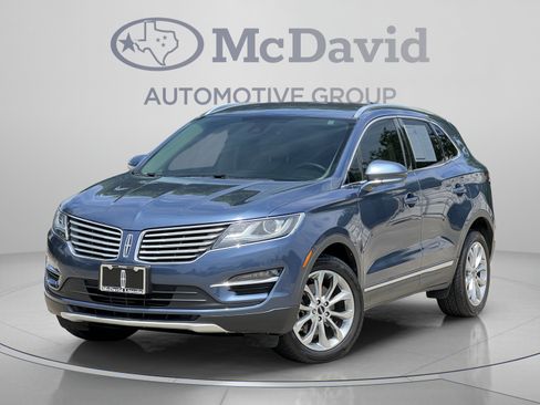 Used 2018 Lincoln MKC Select w/ Select Plus Package FWD image 2