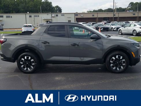 New 2025 Hyundai Santa Cruz SEL image 4
