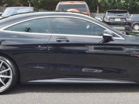 Used 2019 Mercedes-Benz S 560 4MATIC Coupe image 11