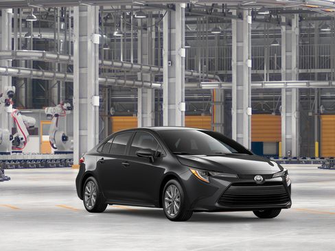 New 2026 Toyota Corolla LE w/ LE Premium Package FWD image 15