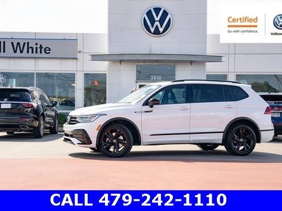 Certified 2023 Volkswagen Tiguan SE R-Line
