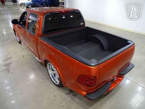 Used 2003 Ford F150 Harley-Davidson image 9